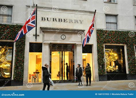 is Burberry a luxury brand